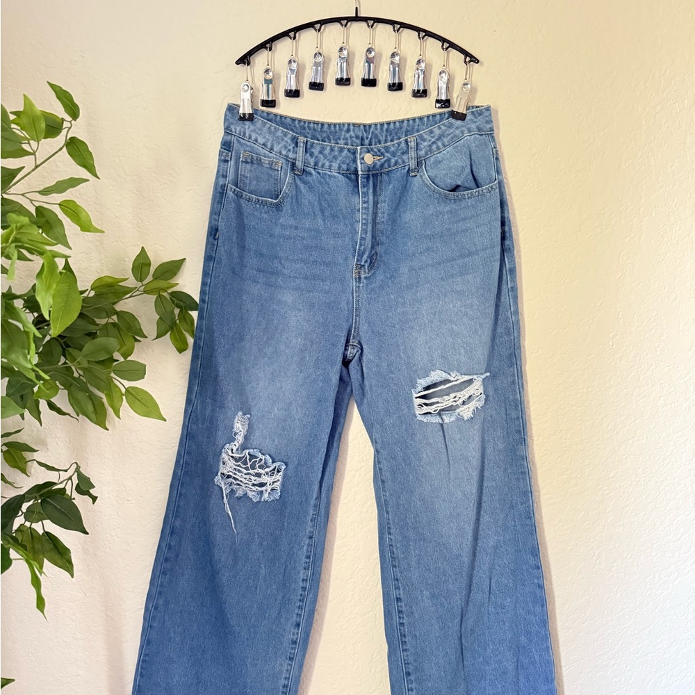 COPY - SHEIN Curve High-Waisted Distressed Wide-Leg Jeans | 1XL (US 12)